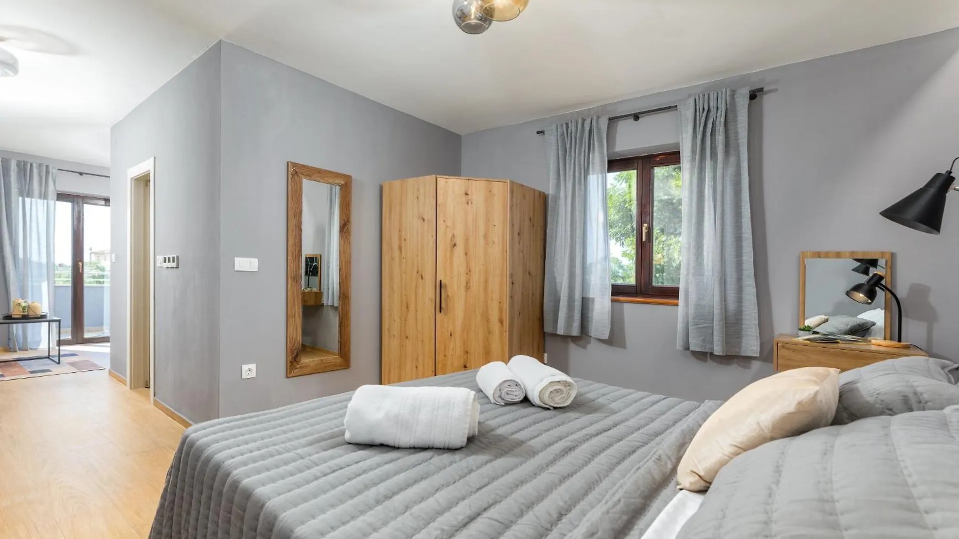 Luxe Apartments & Rooms Marceta Valbandon